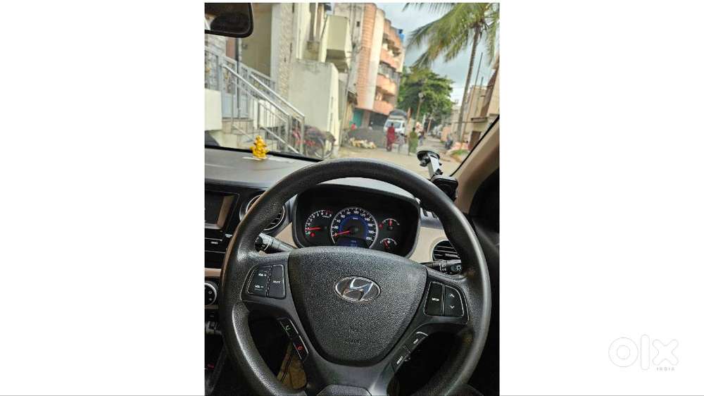 Grand I10 Sportz 2017