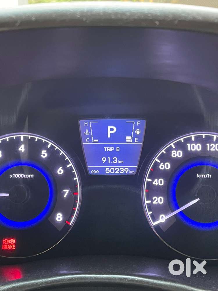 Hyundai Verna 2012 Petrol 52000 Km Driven