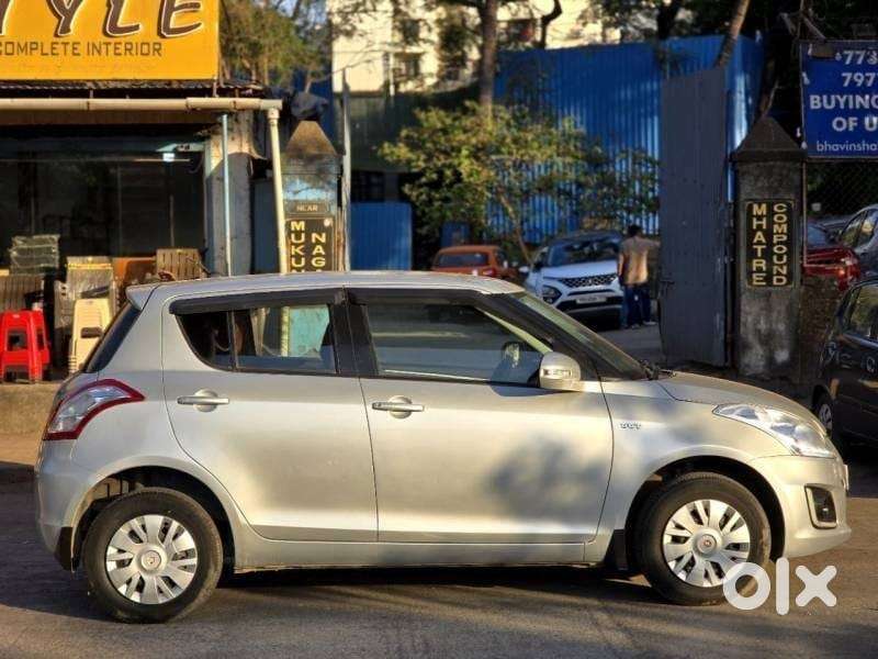 Maruti Suzuki Swift Vxi Abs Bsiv, 2017, Petrol