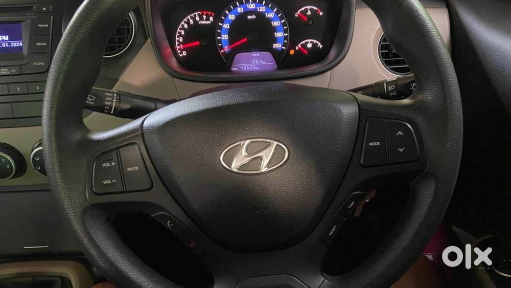 Hyundai Xcent Petrol 2014