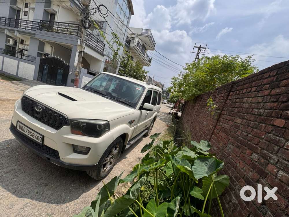 Mahindra Scorpio Diesel 2016