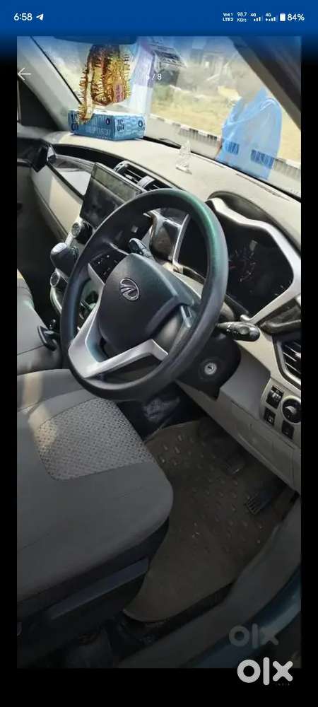Mahindra Kuv 100 2016 Vehicle Original Paint 
Insurance Current 
Petro