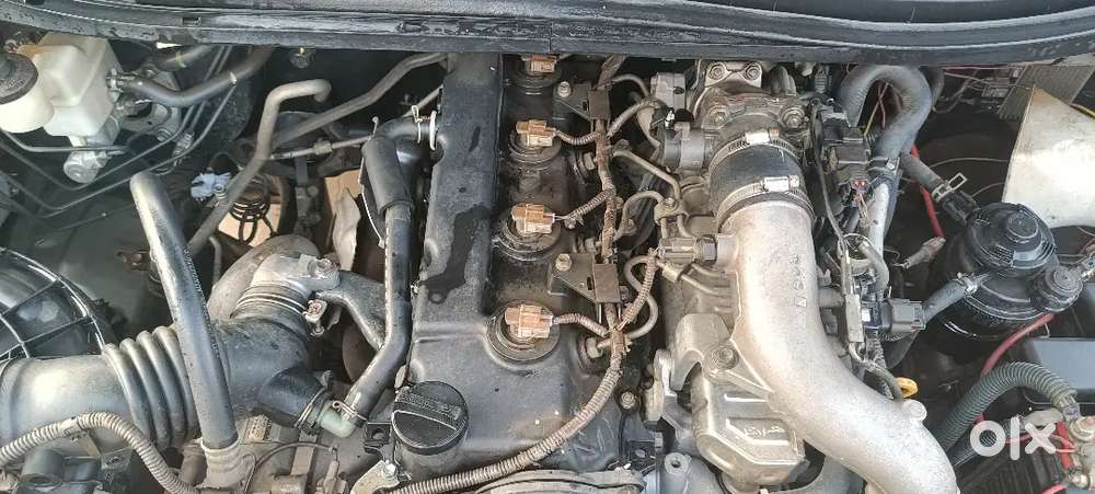 Toyota Innova 2.5 G2 7 2014
