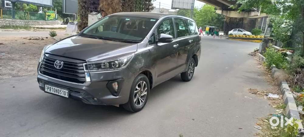 Toyota Innova Crysta [2020-ongoing] 2.4 Vx 8 Str, 2021, Diesel