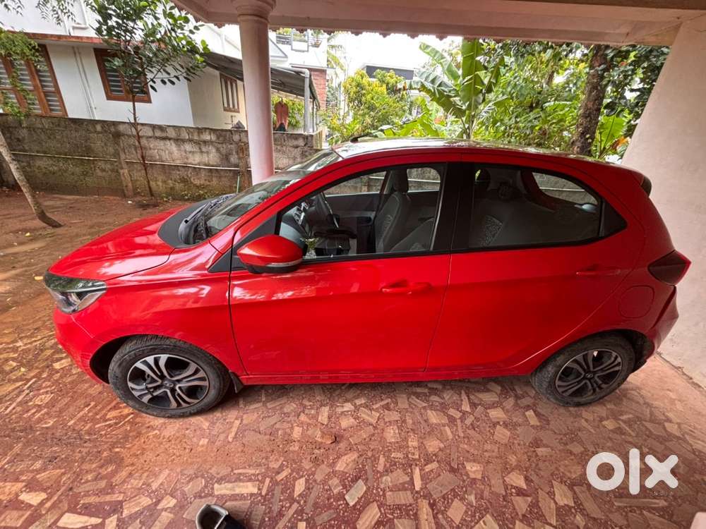 Tata Tiago Petrol 2022, 12811 Km. 4.60 Lakhs