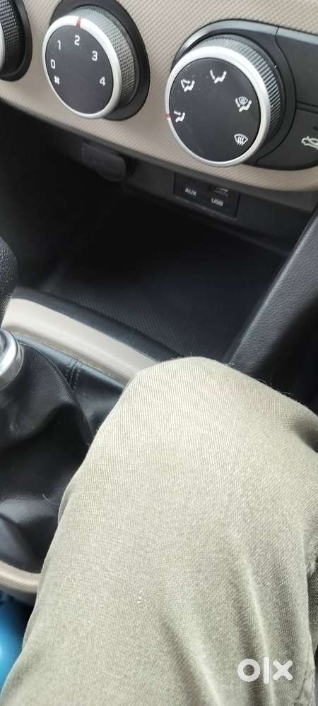 Hyundai Grand I10 2018 Petrol 27407 Km Driven