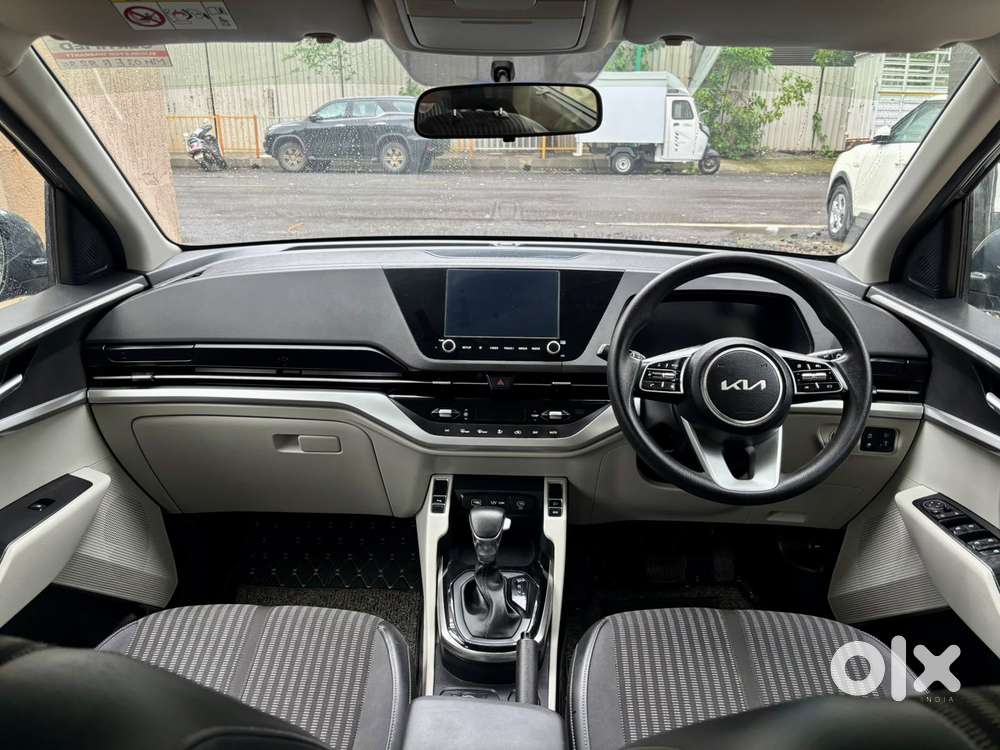 Kia Carens 1.5 Prestige Plus Diesel 7 Str Imt, 2023, Petrol