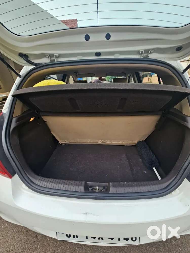 Hyundai I20 Magna 2011 22k Kilometers