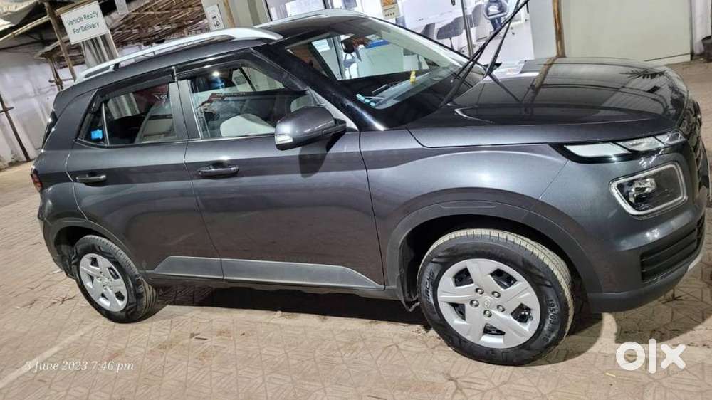 Hyundai Venue Sx 1.2 Petrol Mt 2022  Excellent Condition