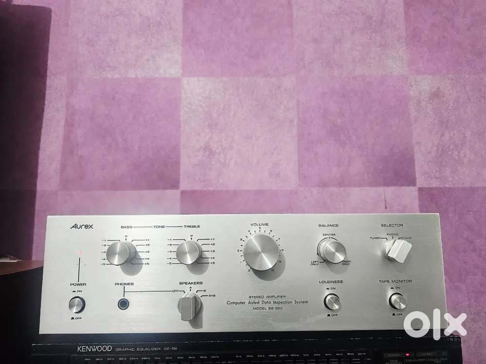 Aurex sb 220 integrated vintage amplifier - TVs, Video - Audio in