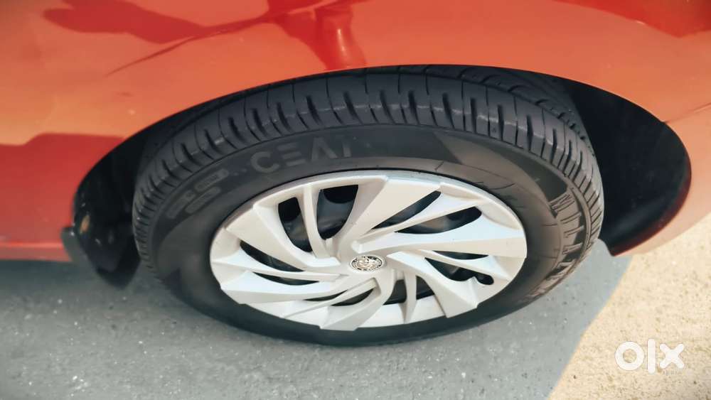 Tata Tiago 1.2 Revotron Xta, 2018, Petrol