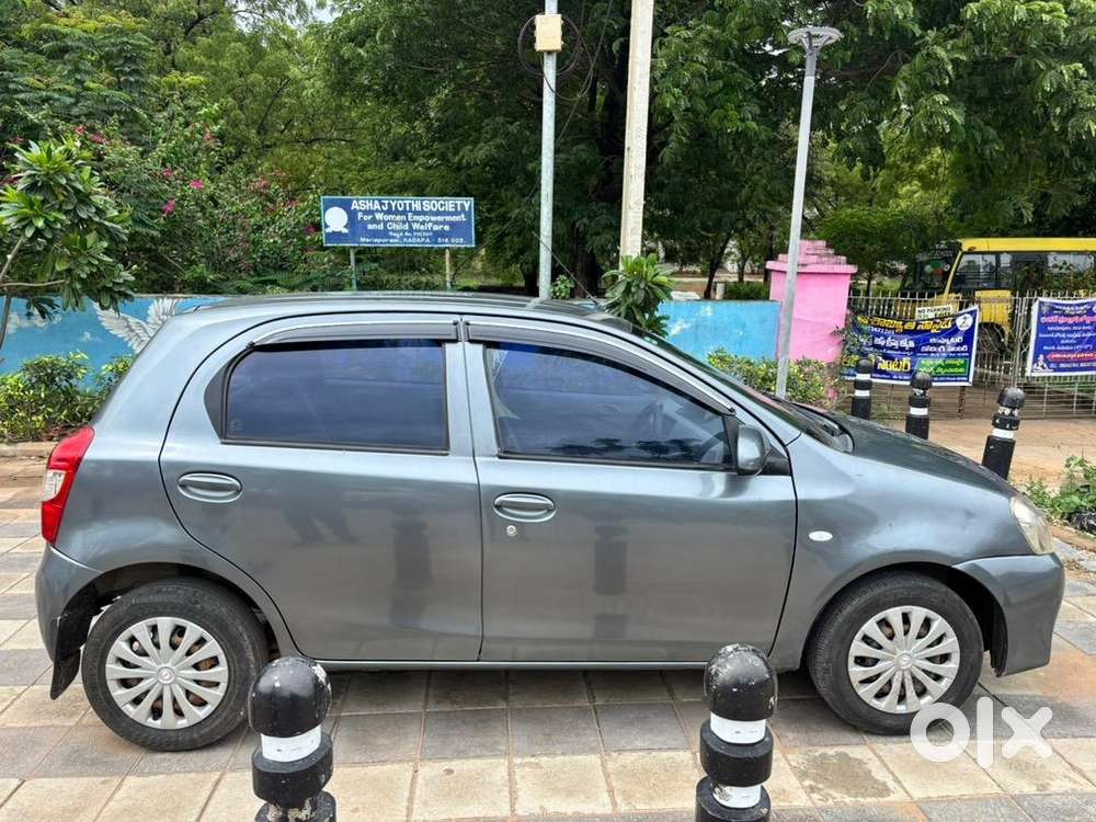 Toyota Etios Liva 2016 Diesel Well Maintained