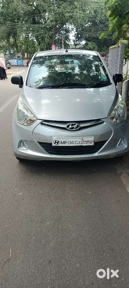 Hyundai Eon Magna 2012
