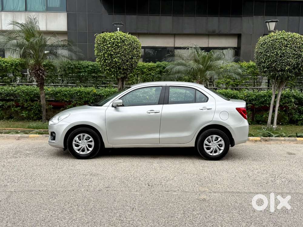 Maruti Suzuki Swift Dzire 1.2 Vxi Bsiv, 2017, Petrol