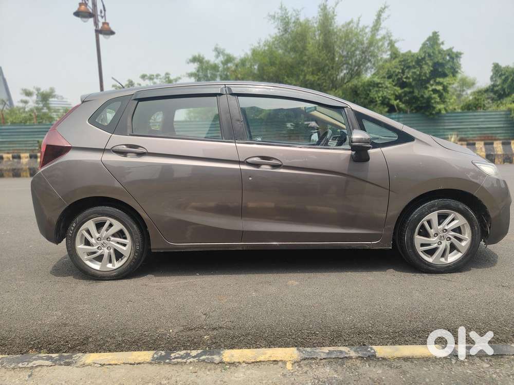 Honda Jazz V Mt Privilege, 2017, Petrol