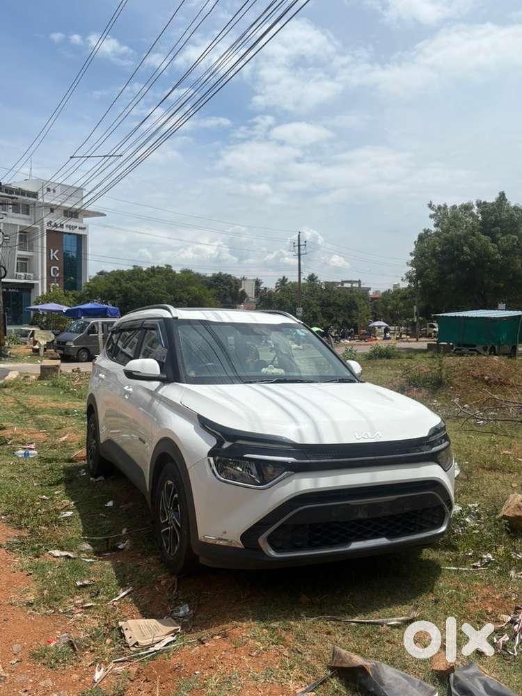 Kia Carens 2024 Petrol