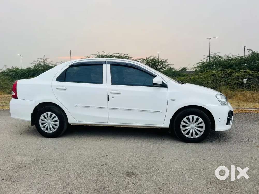 Toyota Etios 2015 Diesel Well Maintained