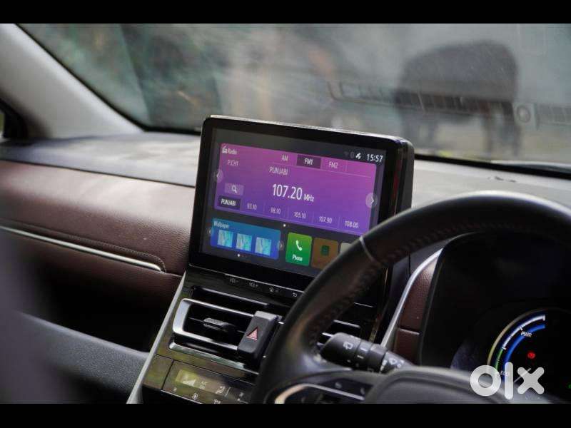 Toyota Innova Hycross 2.0 Vx (o) Hybrid 8 Str, 2025, Petrol
