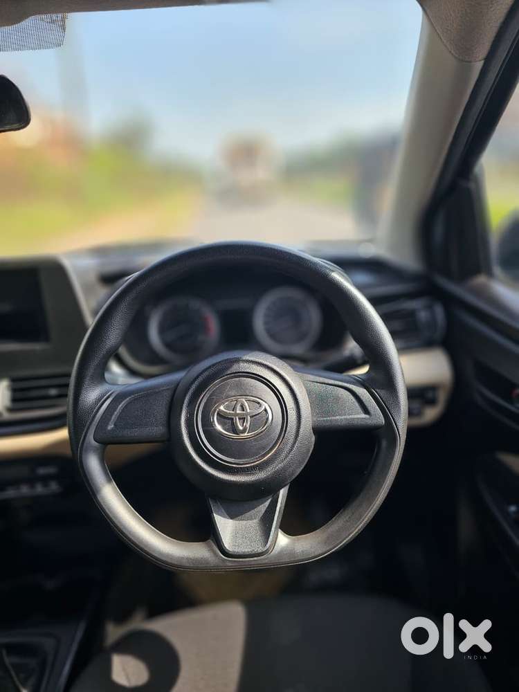Toyota Glanza 1.2 E, 2022, Petrol