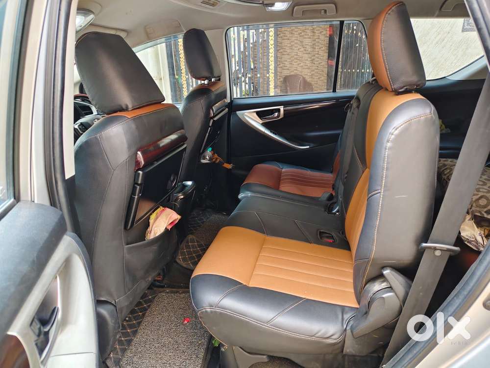 Toyota Innova Crysta 2.4 V 7 Str, 2017, Diesel