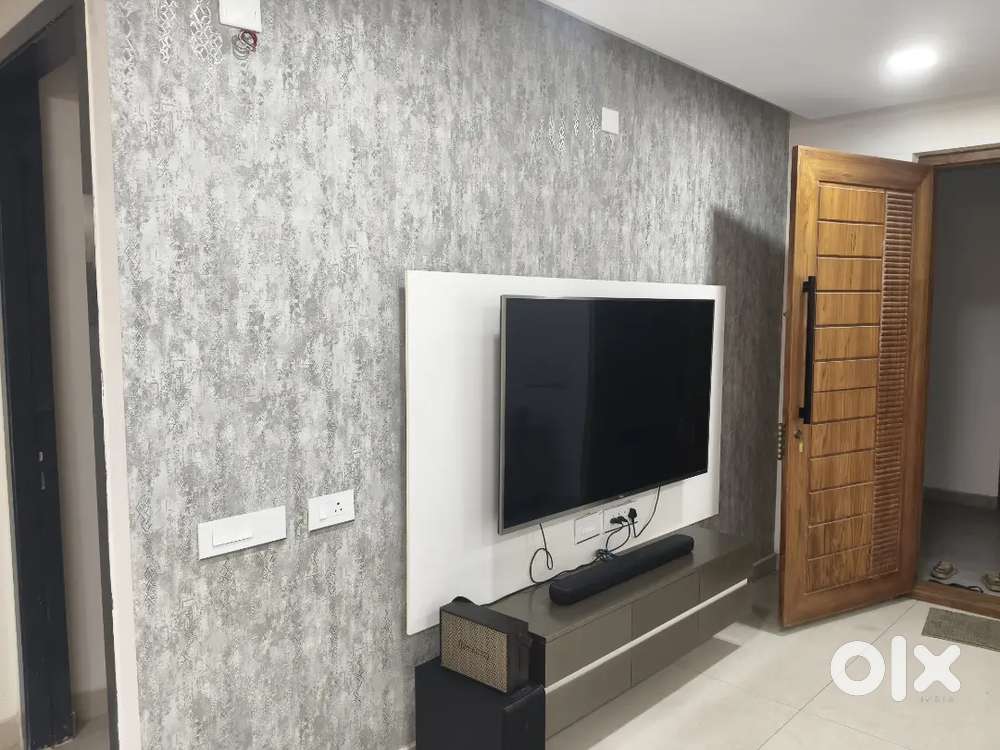 Luxurious single floor (with cupboards