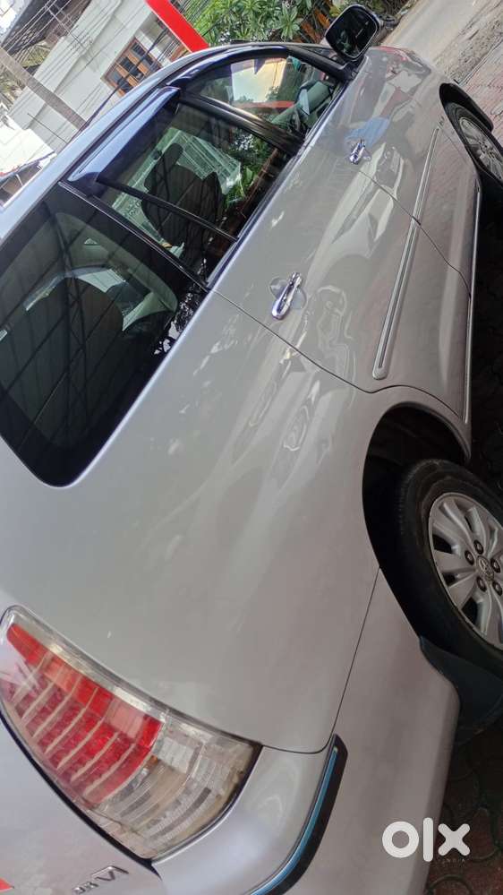 Toyota Innova 2.5 V 7 Str, 2011, Diesel