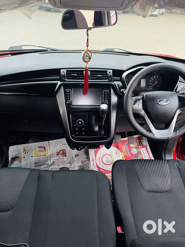 Mahindra Kuv 100 D75 K8 Dual Tone, 2019, Diesel