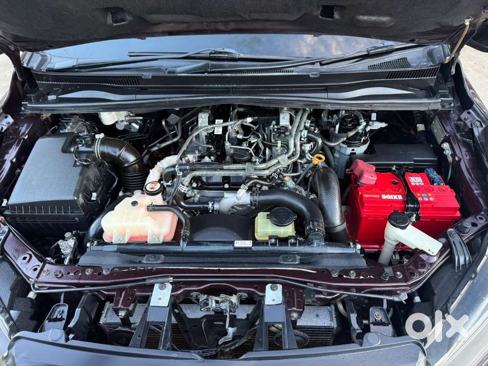 Toyota Innova Crysta 2017 Diesel Well Maintained