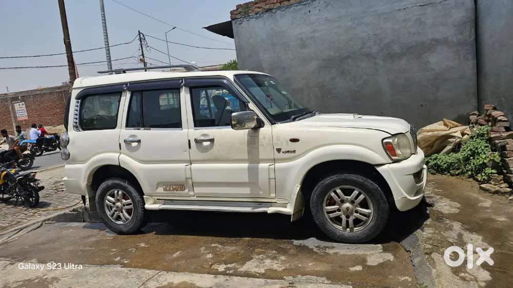Mahindra Scorpio 2013 Diesel 150000 Km Driven