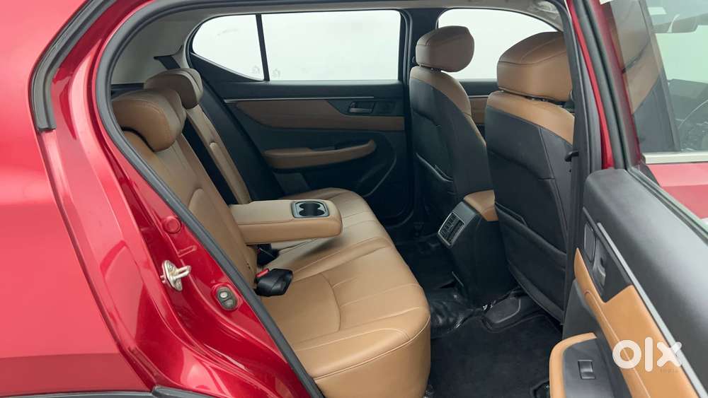 Honda Elevate Zx Mt, 2023, Petrol
