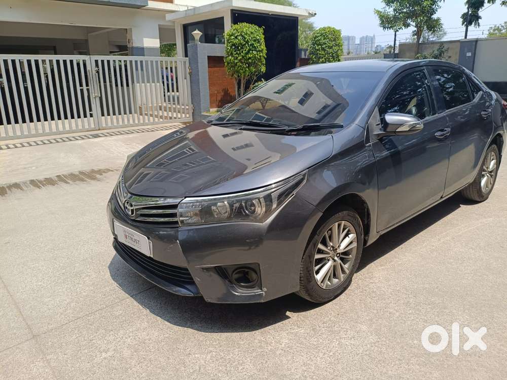 Toyota Corolla Altis, 2014, Petrol