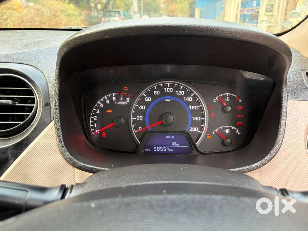 Hyundai Grand I10 2013-2016 Sportz, 2016, Petrol