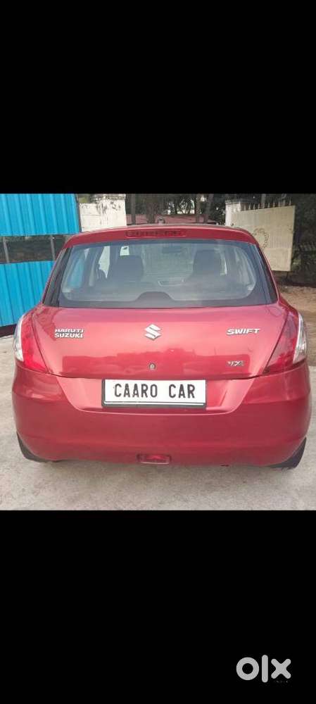 Maruti Suzuki Swift Vxi + Manual, 2012, Petrol