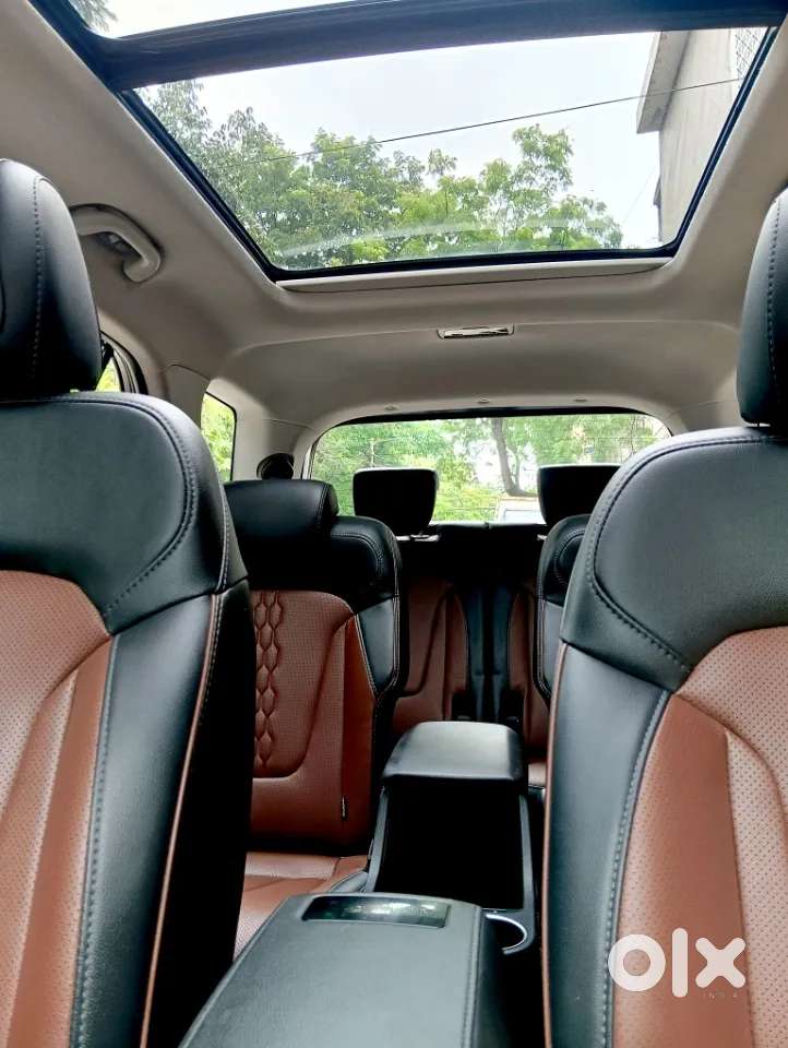 Hyundai Alcazar 2.0 Signature (o) Petrol At 6 Str, 2022, Petrol