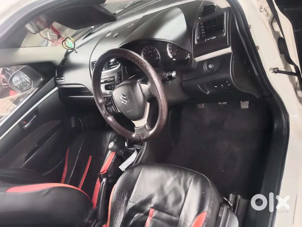Maruti Suzuki Swift Zxi 2015