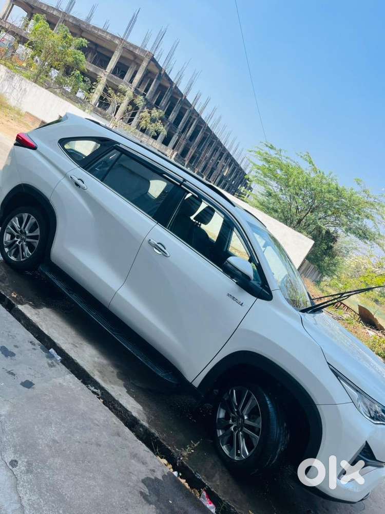 Toyota Innova Hycross Well Maintained