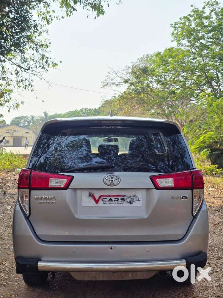 Toyota Innova Crysta