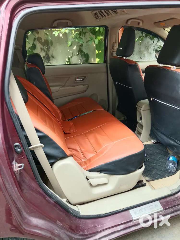 Maruti Suzuki Ertiga Top Model Zxi Smart Hybrid