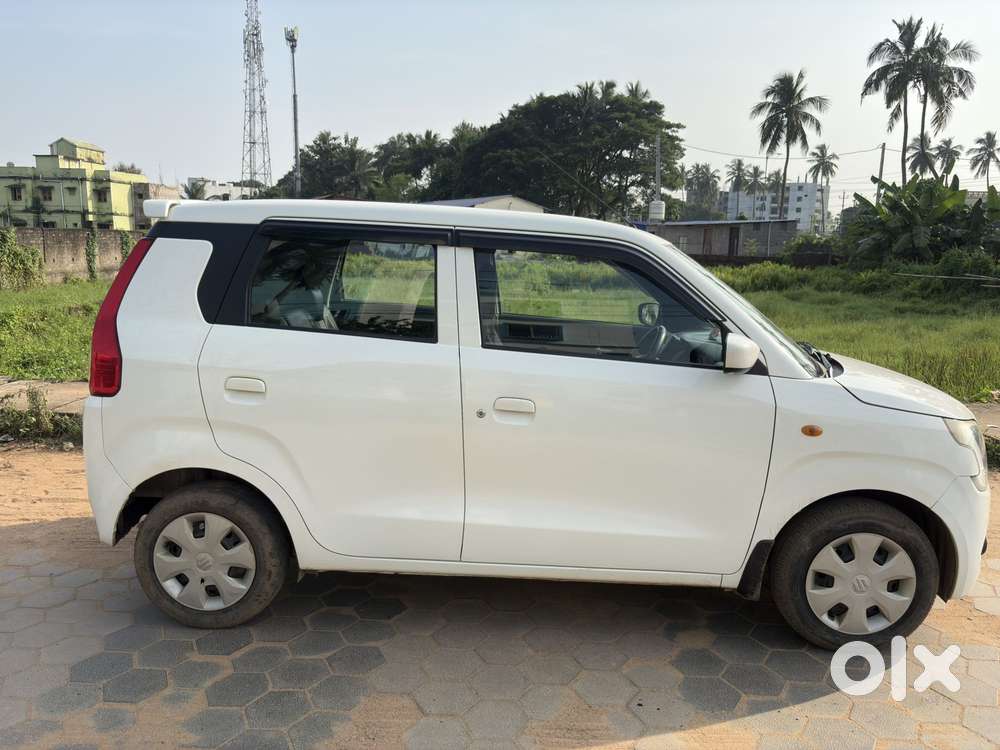 Maruti Suzuki Wagon R Vxi Opt, 2022, Petrol