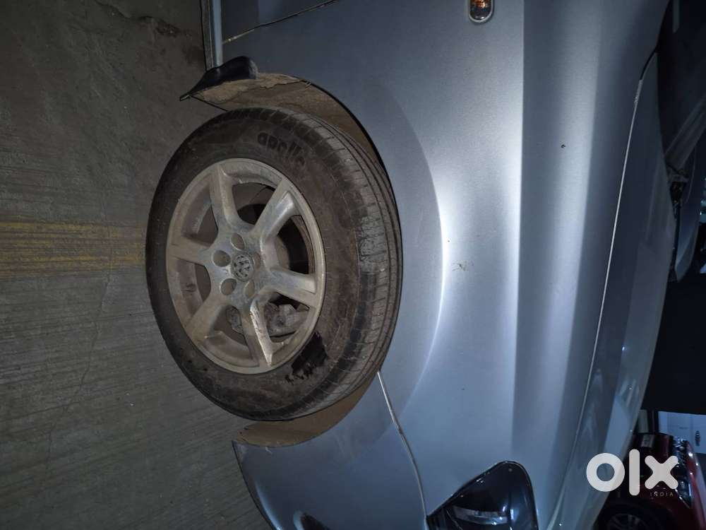 Volkswagen Vento Highline 2013
