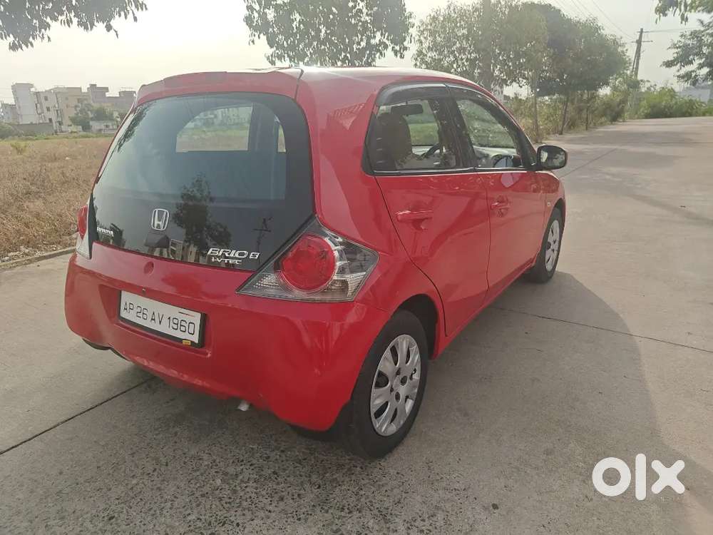Honda Brio Petrol S Mt 2013