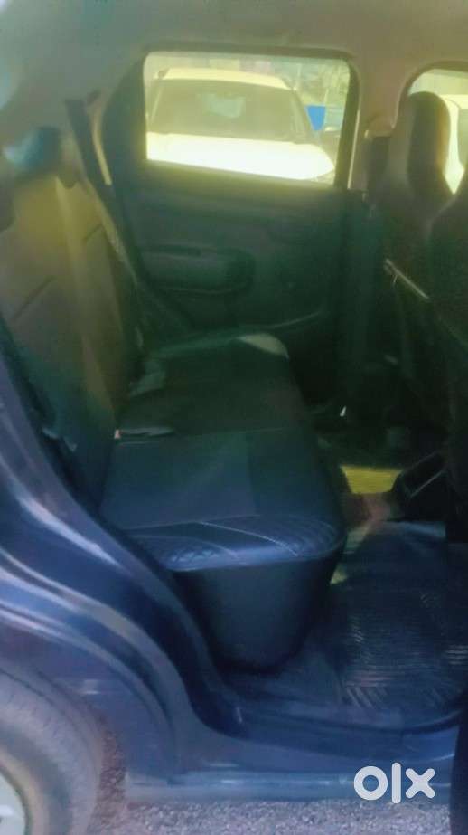 Maruti Suzuki Wagon R Vxi Optional, 2018, Petrol