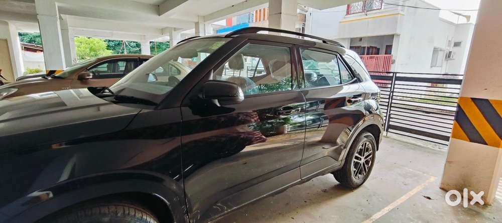 2023 Hyundai Venue Petrol Automatic Knight Edition