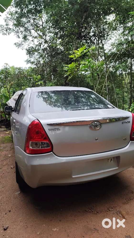 Toyota Etios 2011 Petrol Well Maintained