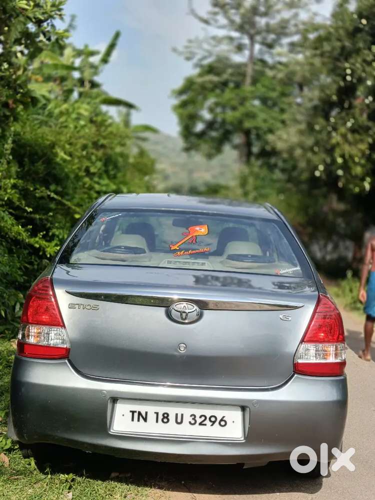 Toyota Etios 2013 Petrol 87000 Km Driven