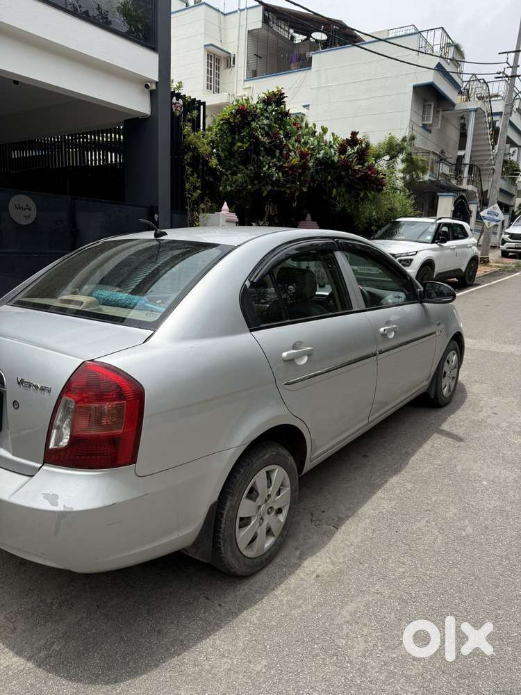 Hyundai Verna Xi (petrol), 2009, Petrol