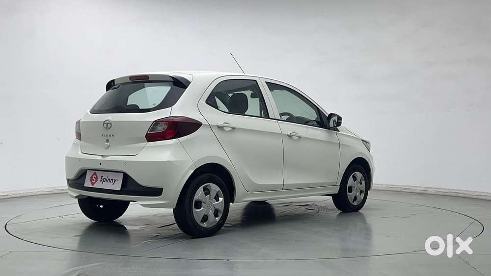 Tata Tiago 1.05 Revotorq Xt Option, 2023, Petrol