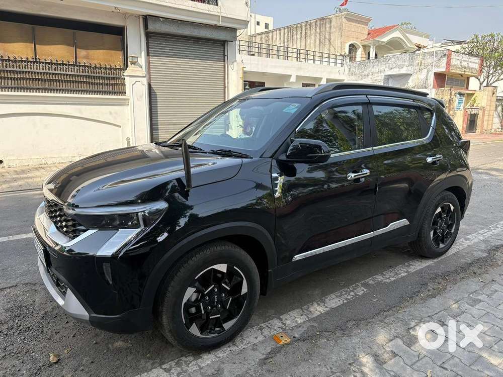 Kia Sonet 2025 Petrol 10000 Km Driven