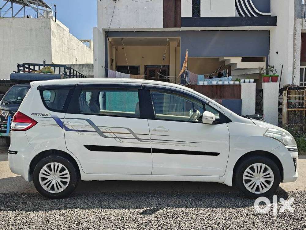 Maruti Suzuki Ertiga Vxi, 2013, Petrol