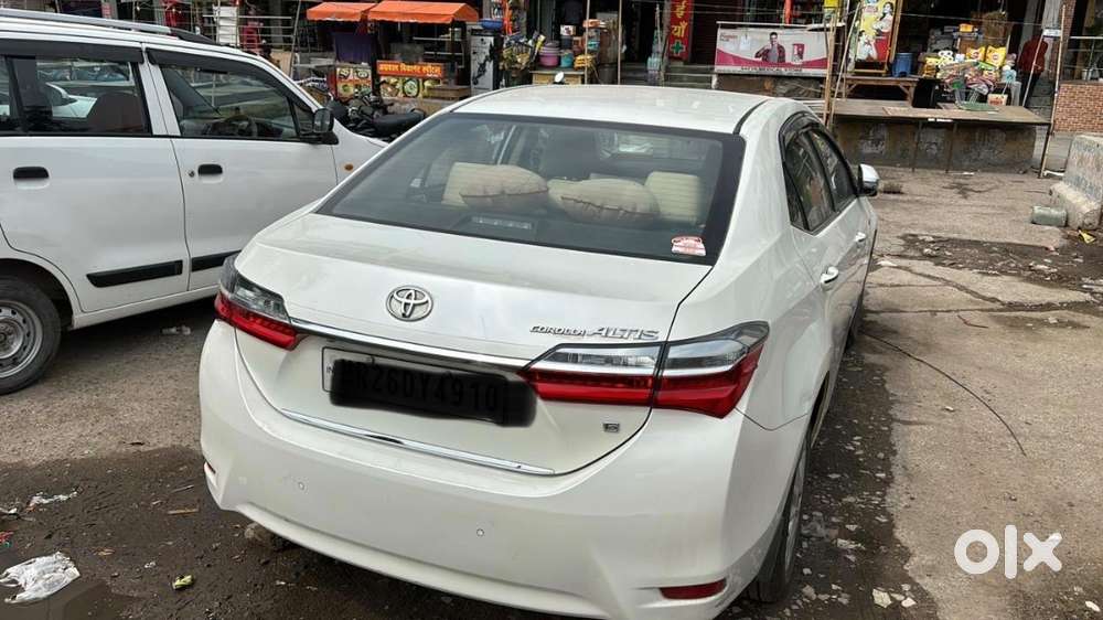 Corolla Altis